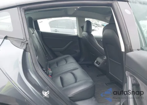 2022 Tesla Model 3 Rear-Wheel Drive from USA, damaged, VIN 5YJ3E1EA0NF376695